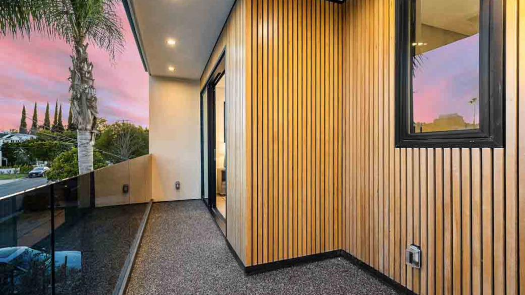 Insulated Wall Panels in Residential Design: Comfort and Style Combined